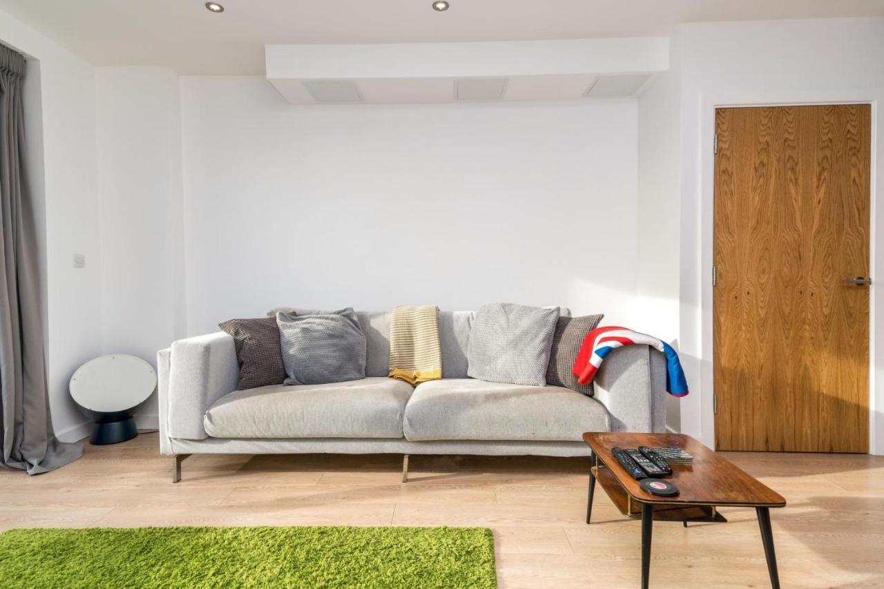 New 2Bd Flat 4Mins To Excel Centre Fast City Links Daire Londra Dış mekan fotoğraf