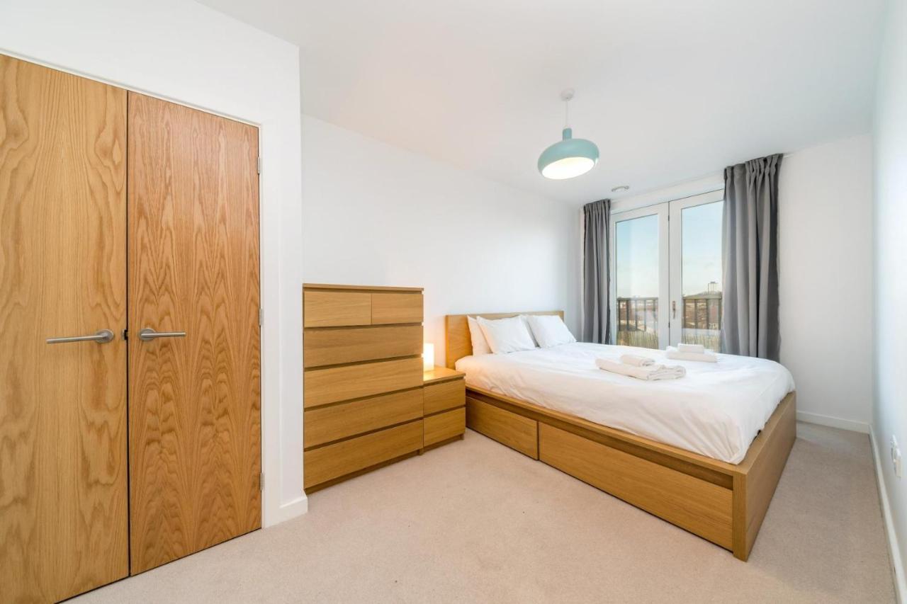 New 2Bd Flat 4Mins To Excel Centre Fast City Links Daire Londra Dış mekan fotoğraf